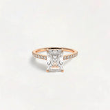Belle Radiance Orbit Ring